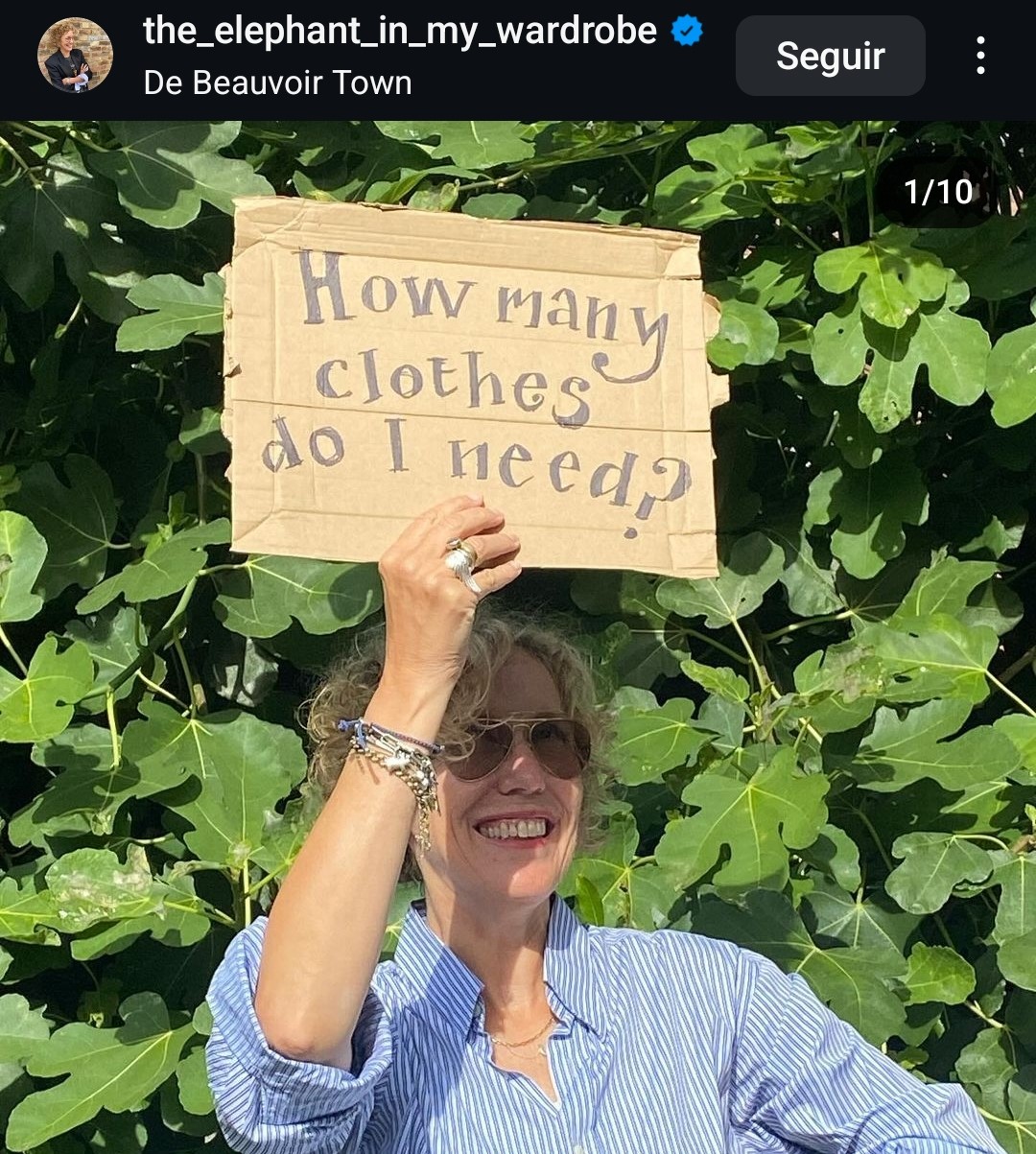 26_woman_holding_protest_sign