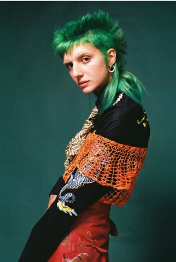 Autonomy, Bright hair 4