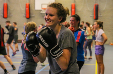 Boxing girl