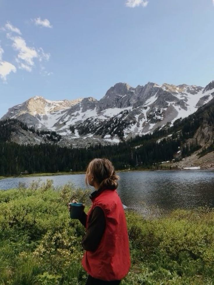 Coffee by the lake