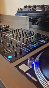 Console 4