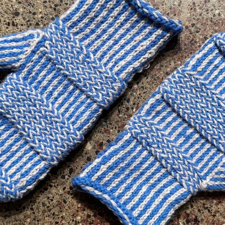 DIY knitting
