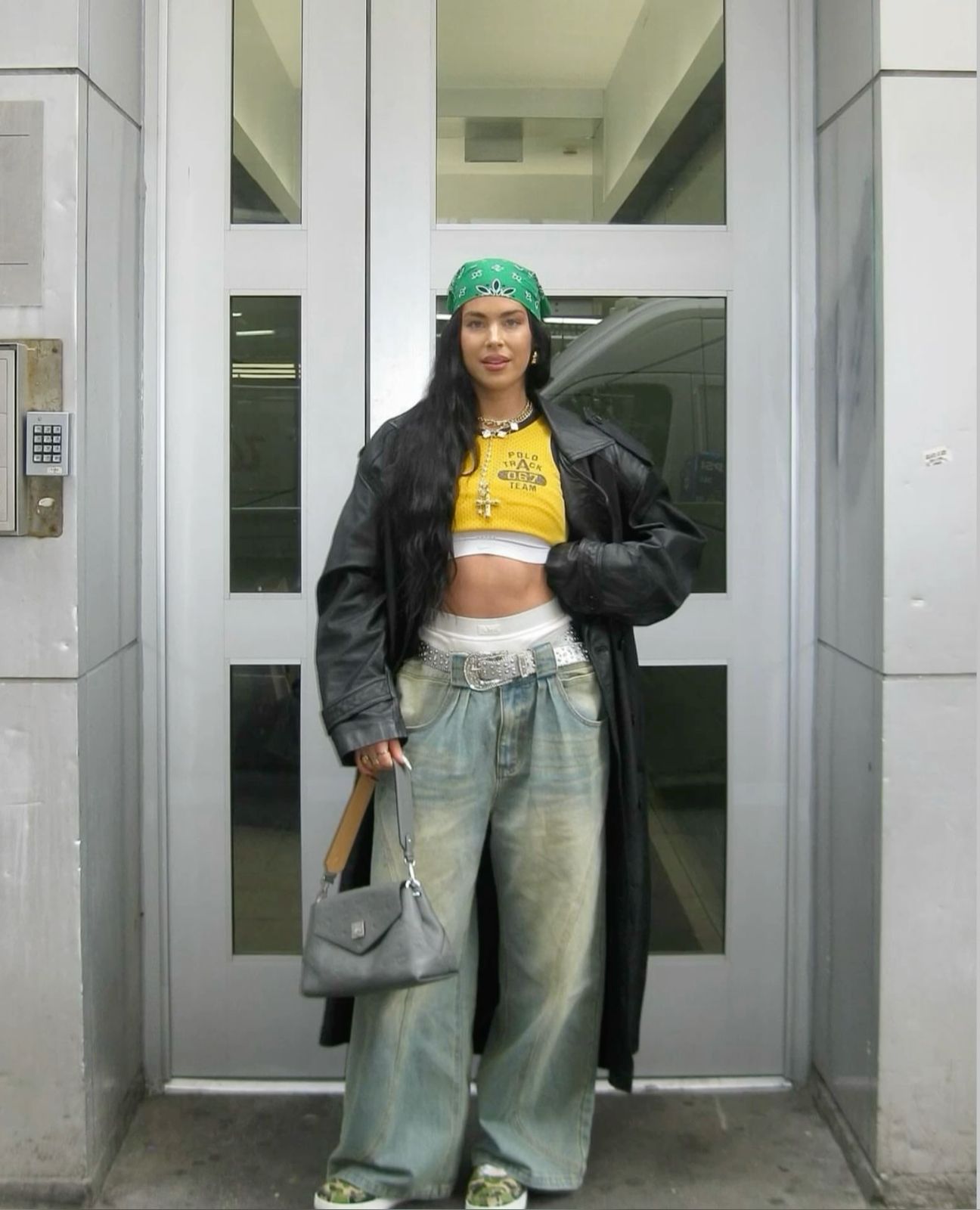 EmyMooree fashion influencer with Hip Hop style