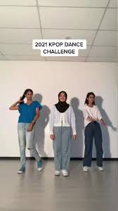 Fan Dance Challenge