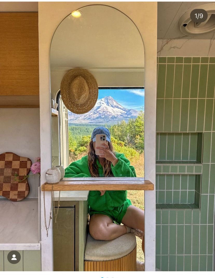 Girl in mirror van