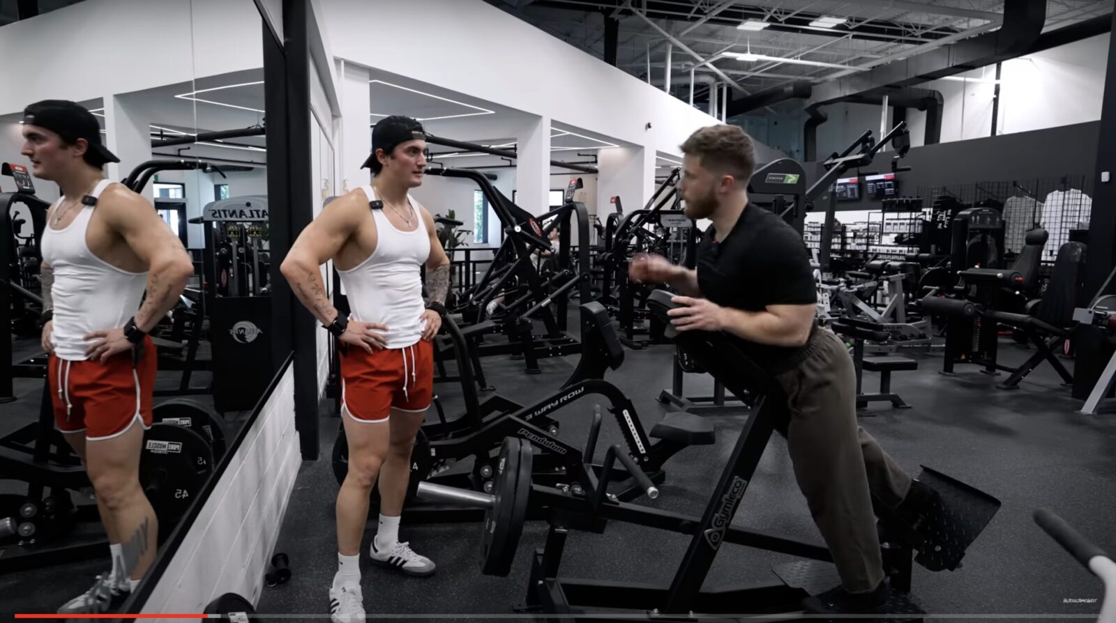 Gymbro’s working with gymclothes