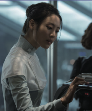 Helen Cho Outfit