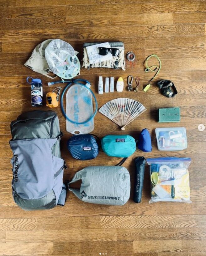 Minimalistic travelling