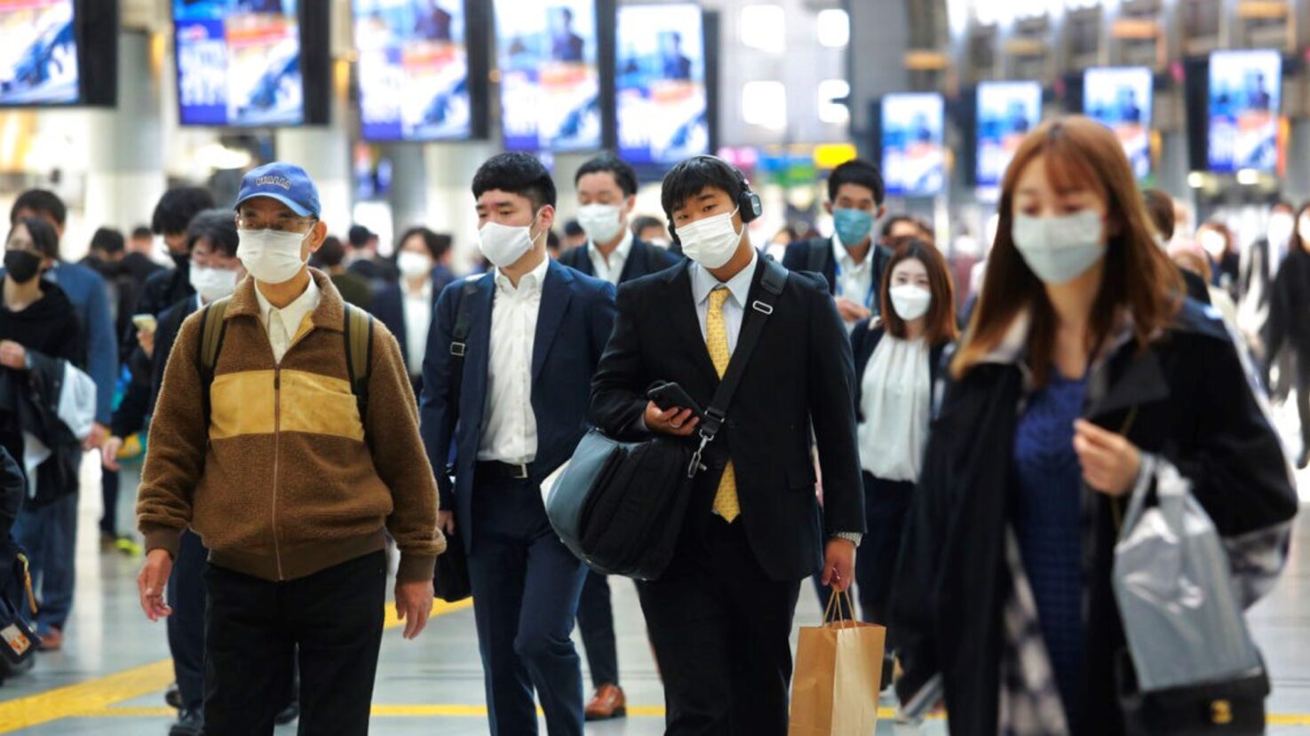 People Wearing Face Masks