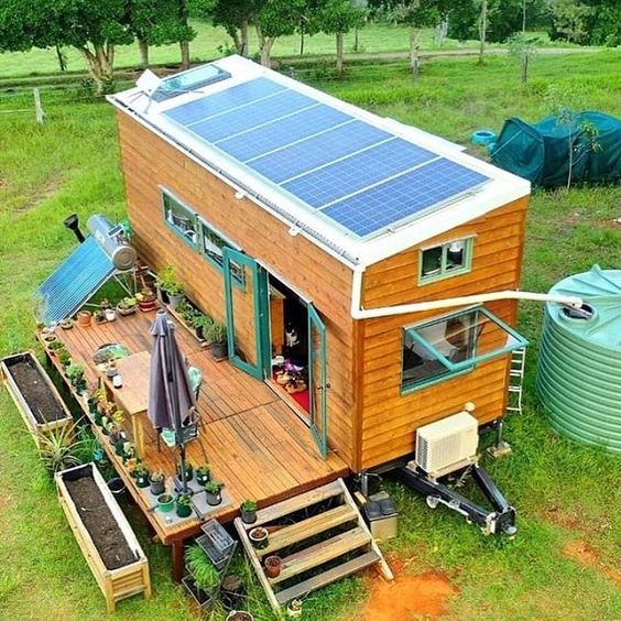 Self-sufficient tiny house