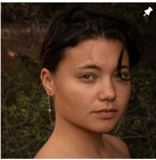 Selling earrings on Social Media 2