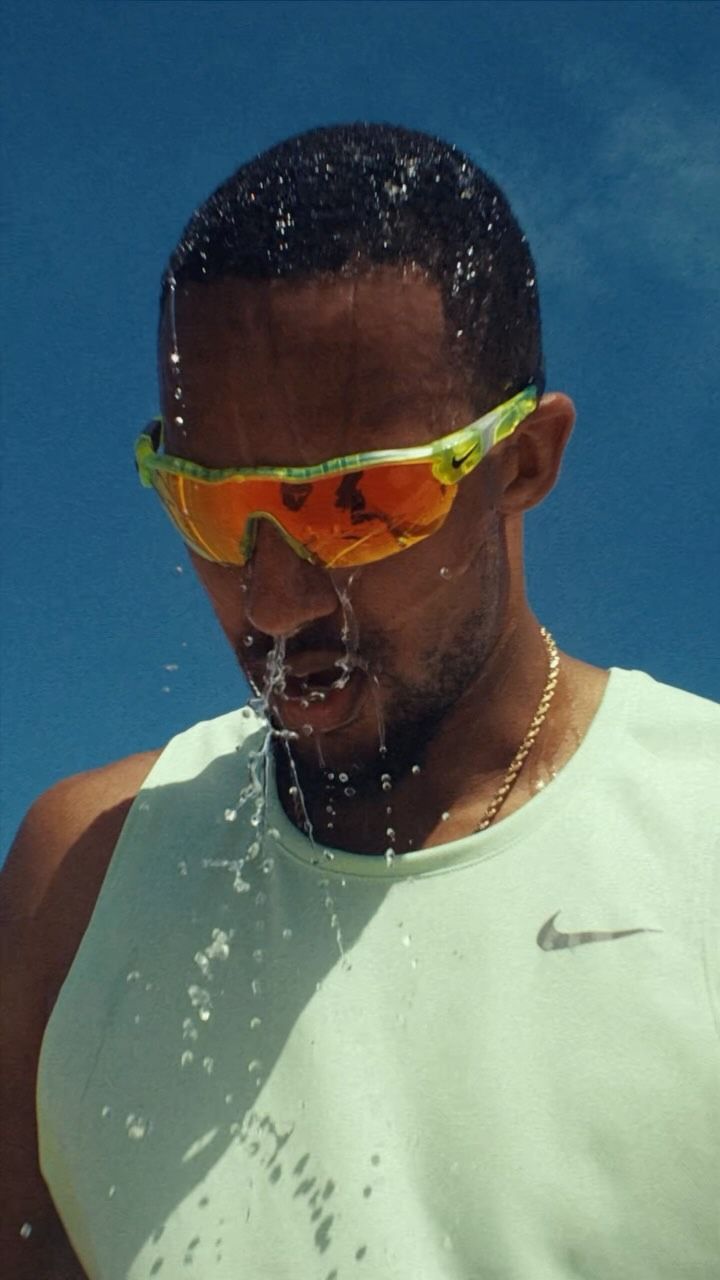 Speed glasses