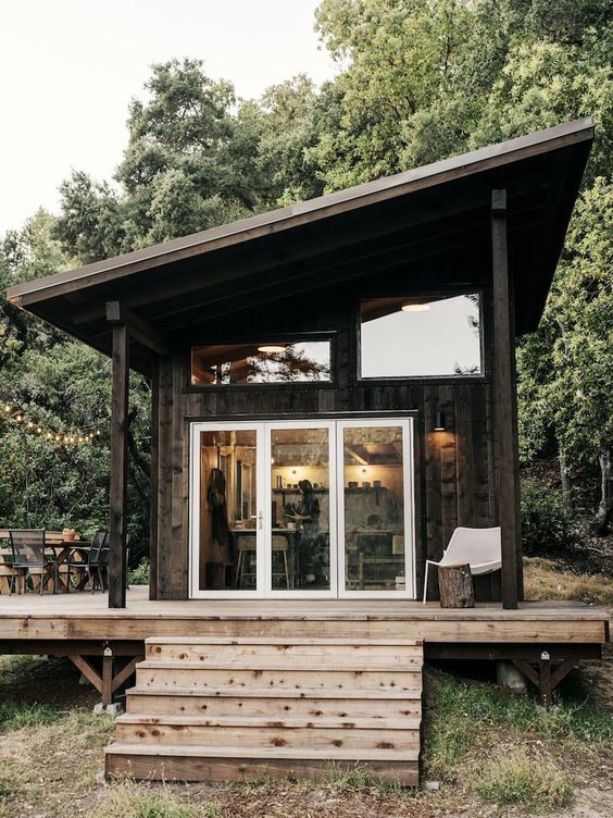 Tiny house sloping roof