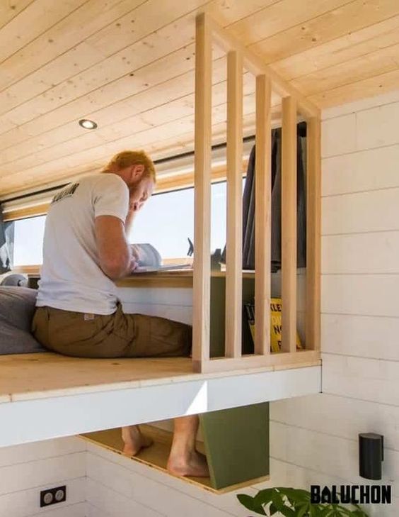 Tiny house_Desk