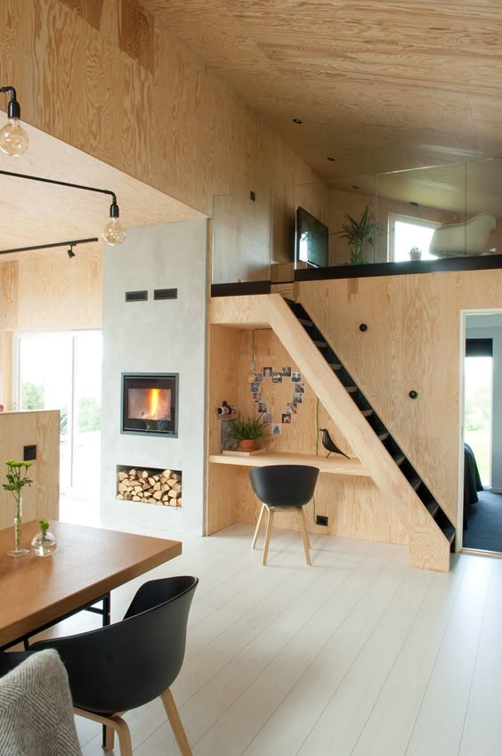 Tiny house_space_efficient