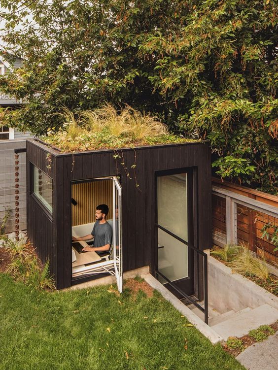 Tiny house_working