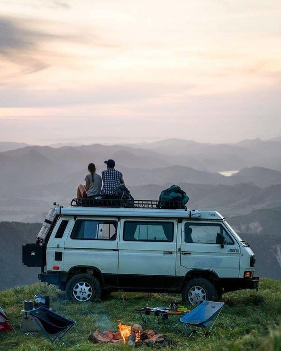 Van_In_Mountains