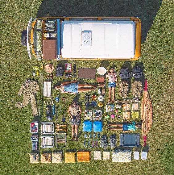 Van_With_All_Stuff