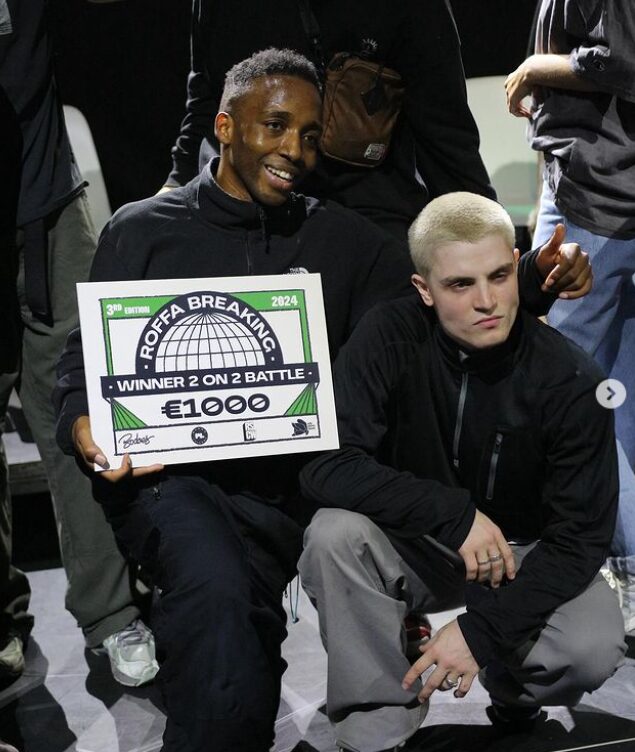 breaking-award