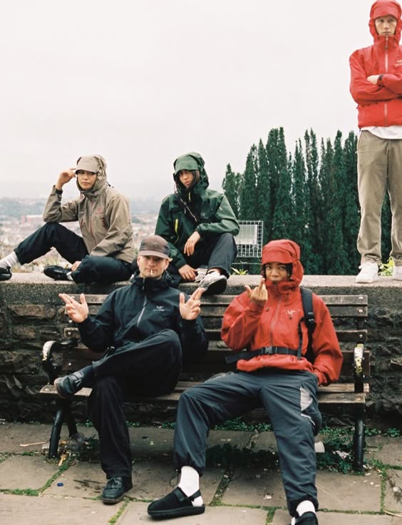 collective-gorpcore-exploration-urban