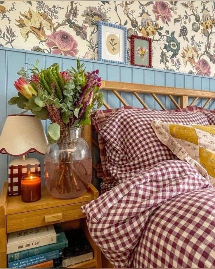 Cottage core bedroom
