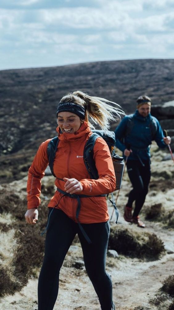 digital-nomads-trekking