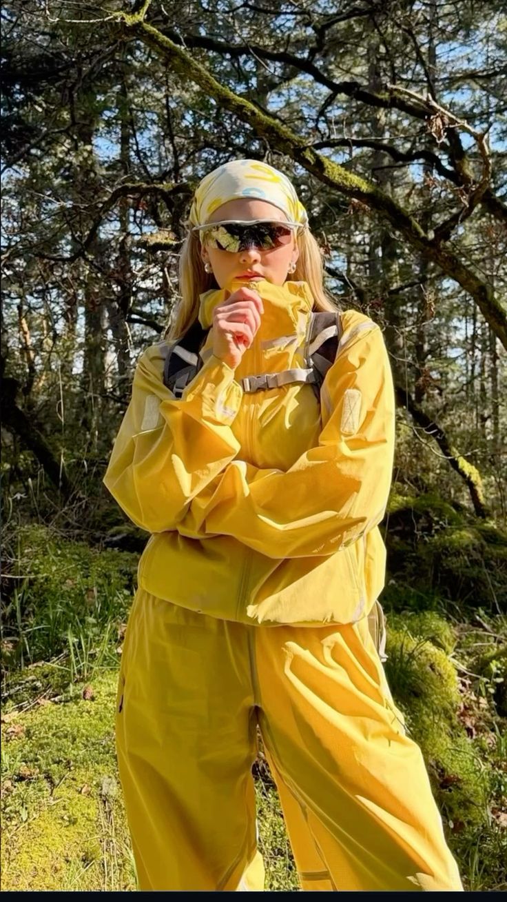full-yellow-outdoors