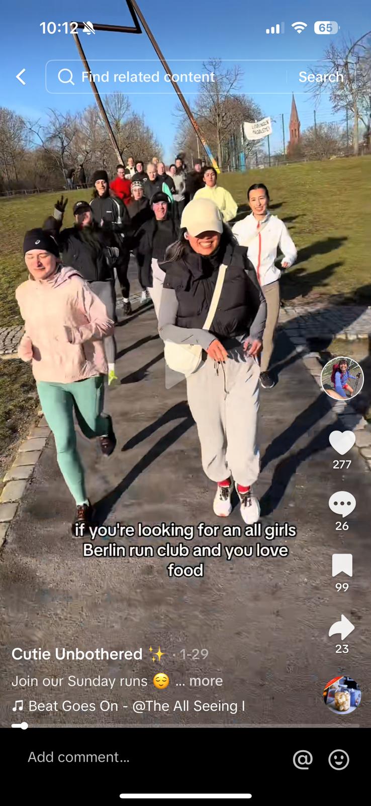 girl club running in Berlin