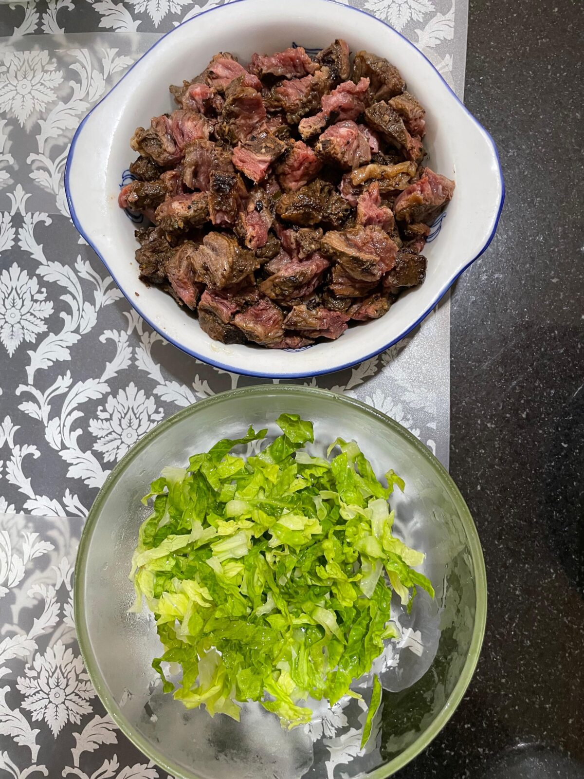 homecooking-steak and lettuce
