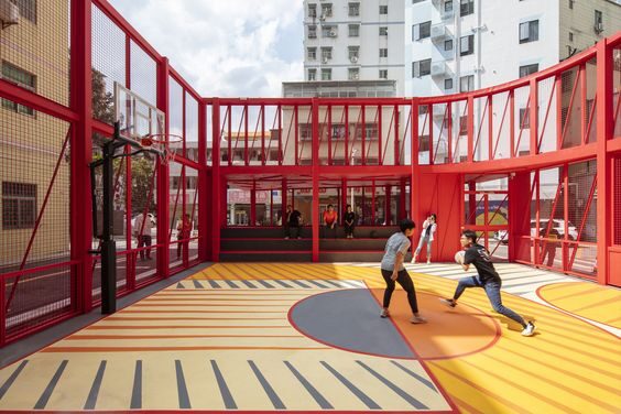 red-yellow-court