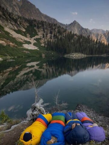 rugged-camp-life