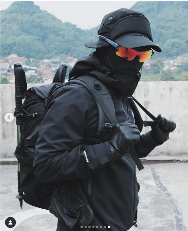 solo trekking