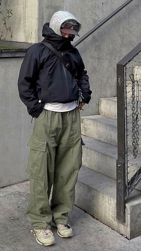 street posing